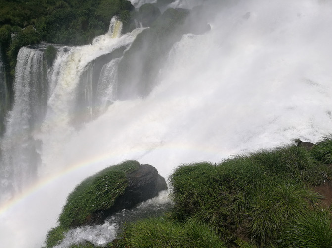 巴西全境（全球最大河流——亚玛逊河，最大瀑布——依瓜苏瀑布，里约热内卢）深度游记